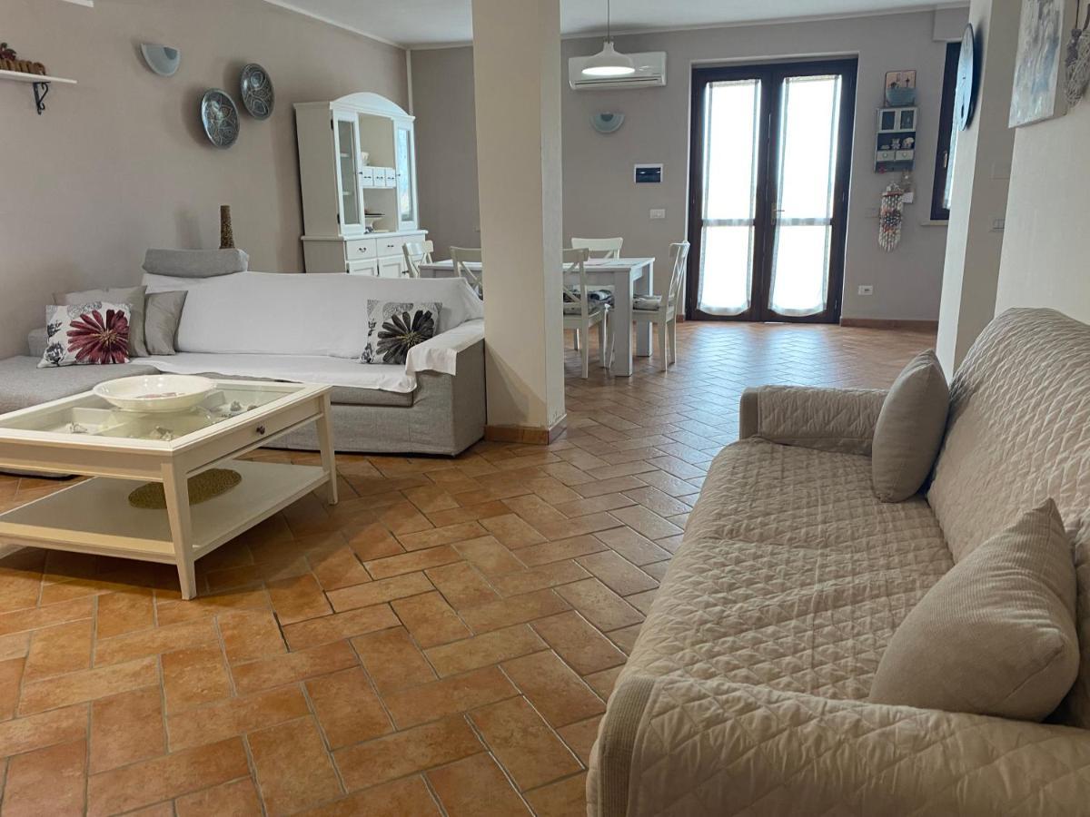 Agriturismo Colle D' Oro Pescia Romana Exterior foto