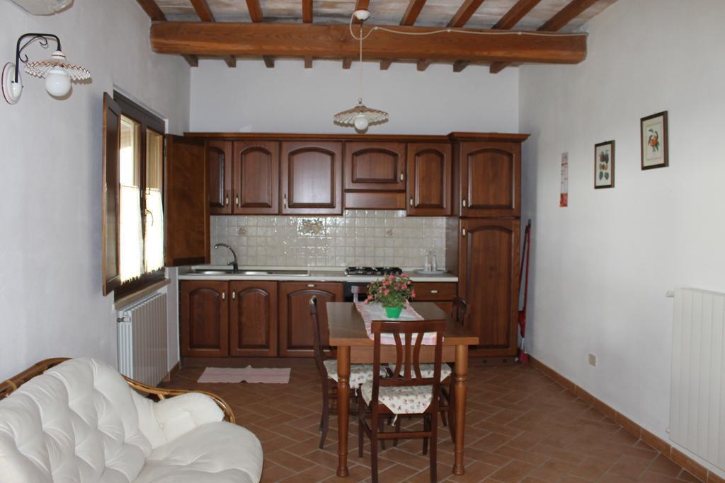 Agriturismo Colle D' Oro Pescia Romana Cameră foto