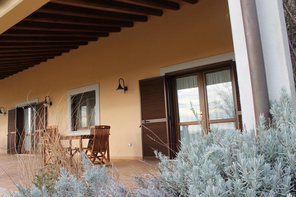 Agriturismo Colle D' Oro Pescia Romana Cameră foto