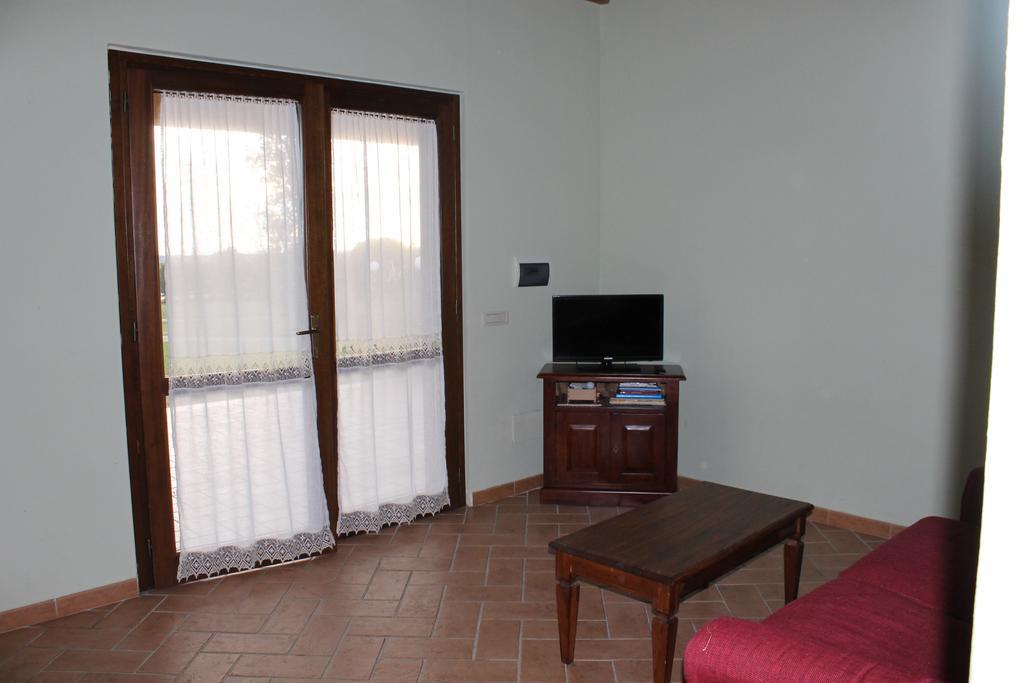 Agriturismo Colle D' Oro Pescia Romana Cameră foto